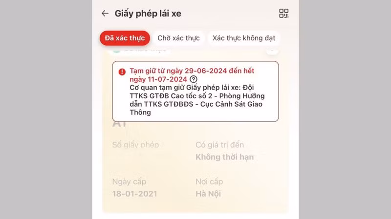 Hình ảnh hiển thị tạm giữ Giấy phép lái xe trên VNEID của công dân. (Ảnh: Cục Cảnh sát giao thông)