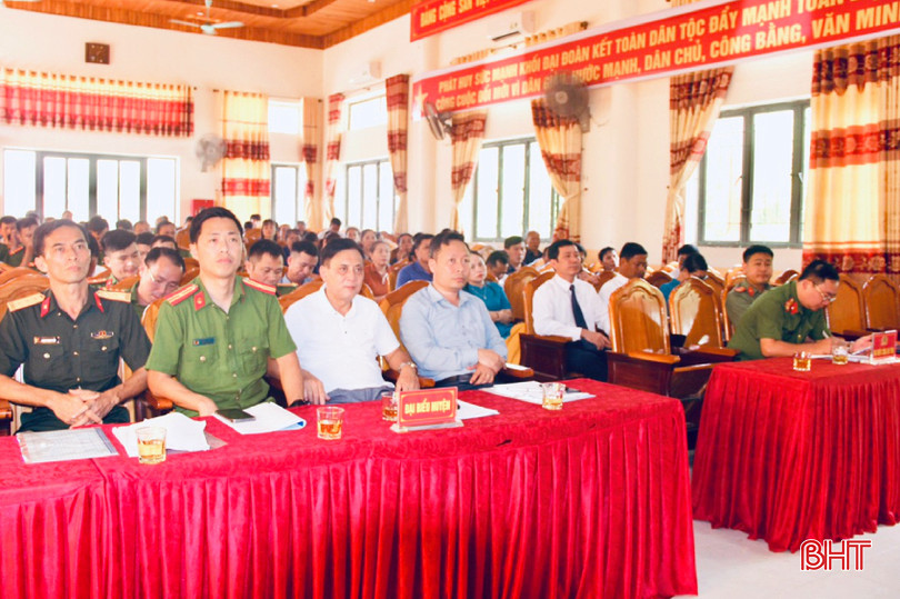 Các đại biểu dự lễ ra mắt. 22-2.jpg