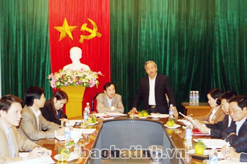 Đảng bộ Báo Hà Tĩnh thực hiện tốt NQ T.Ư 4 và Chỉ thị 03 của Bộ Chính trị ảnh 1