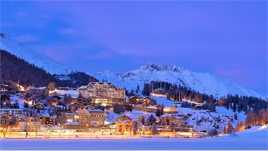 5 khu nghỉ dưỡng trượt tuyết đắt đỏ nhất hành tinh ảnh 1