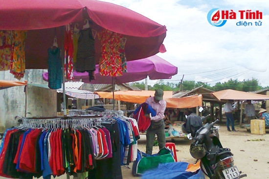 Chợ Đình (Sơn Thủy) đang hoàn thiện hồ sơ để đầu tư xây dựng theo hướng xã hội hóa. Ảnh: Thế Cải