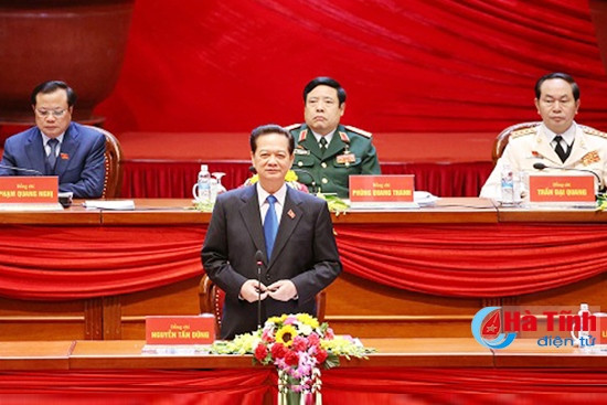 Thủ tướng Chính phủ Nguyễn Tấn Dũng điều hành phiên thảo luận Thủ tướng Chính phủ Nguyễn Tấn Dũng điều hành phiên thảo luận