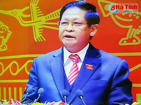 Phó Trưởng ban Thường trực Ban Kinh tế Trung ương Phạm Xuân Đương trình bày tham luận Phó Trưởng ban Thường trực Ban Kinh tế Trung ương Phạm Xuân Đương trình bày tham luận