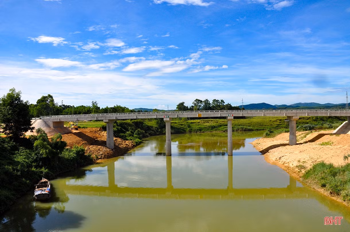 Hà Tĩnh quyết liệt tháo gỡ khó khăn, đặt mục tiêu giải ngân 100% vốn đầu tư công