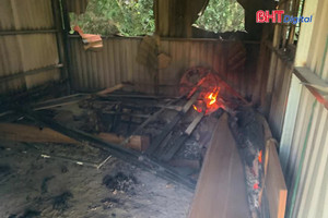 Trạm bảo vệ rừng bị đốt phá khi lực lượng cưỡng chế nhổ 10ha cà phê trồng trái phép