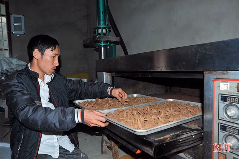 Làng trầm hương nổi tiếng Hà Tĩnh có những sản phẩm đặc biệt nào?