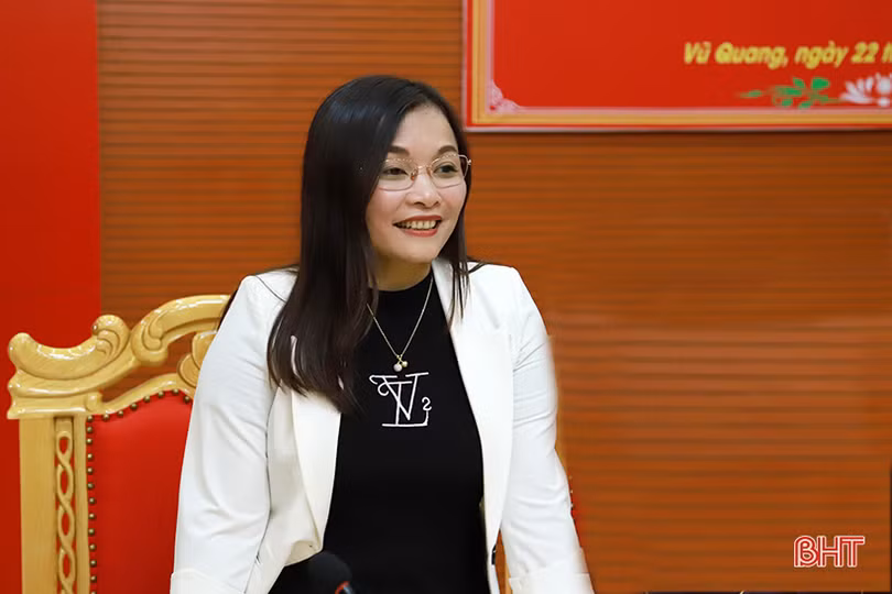 Vũ Quang là huyện miền núi biên giới đầu tiên cả nước hoàn thành các tiêu chí nông thôn mới