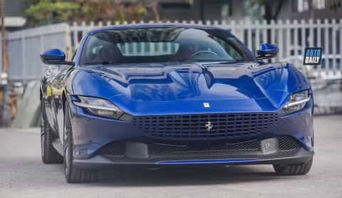 Chi tiết Ferrari Roma đầu tiên về Việt Nam
