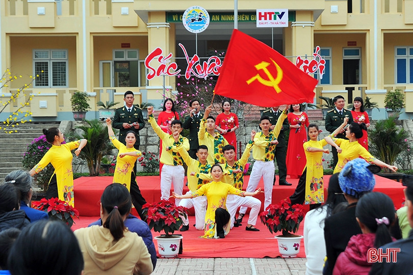 “Sắc xuân biên giới” ở Phú Lâm