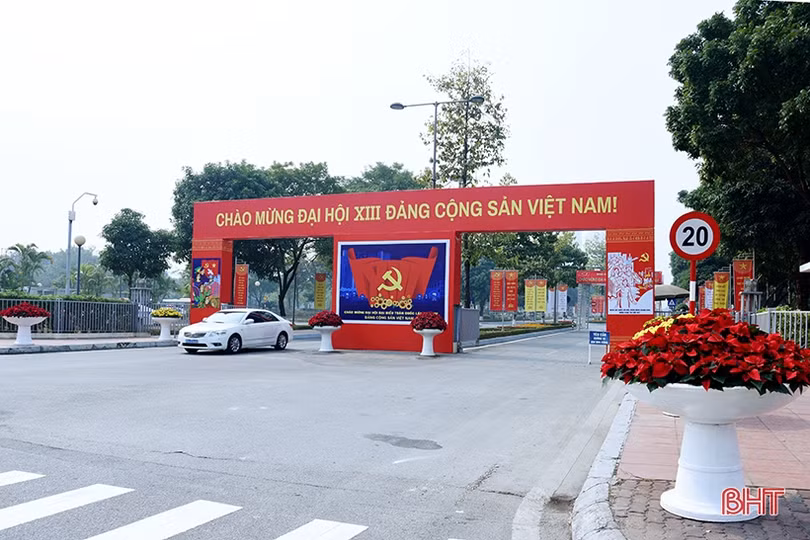 Trung tâm Hội nghị Quốc gia trước ngày khai mạc Đại hội đại biểu toàn quốc lần thứ XIII của Đảng