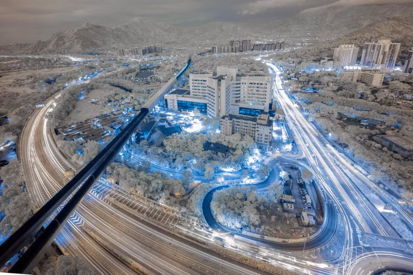 Cảnh sắc khác lạ trong ảnh chụp hồng ngoại