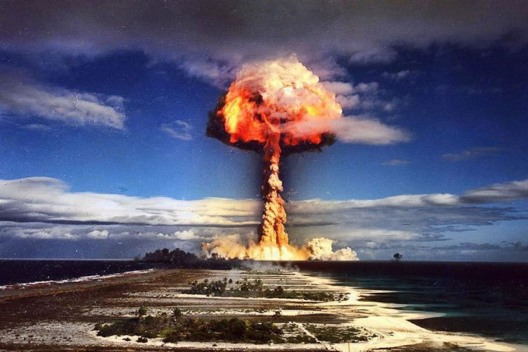 Radiation Cinema Hiệp ước cấm vũ khí hạt nhân của Liên Hợp quốc chính thức có hiệu lực