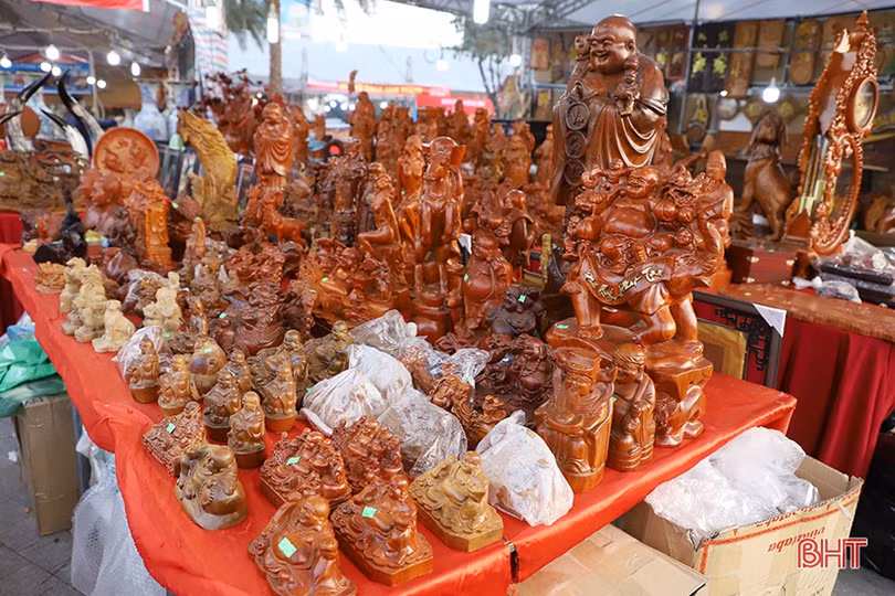 Chiêm ngưỡng kiệt tác của các làng nghề khắp 3 miền tại trung tâm TP Hà Tĩnh