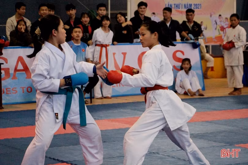 Khai mạc giải Cúp các CLB Karate Hà Tĩnh mở rộng lần thứ nhất