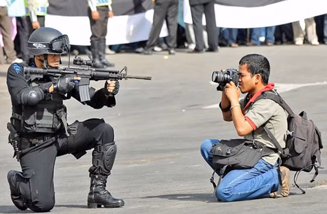 Phía sau những bức ảnh lung linh là sự “hy sinh” của các nhiếp ảnh gia