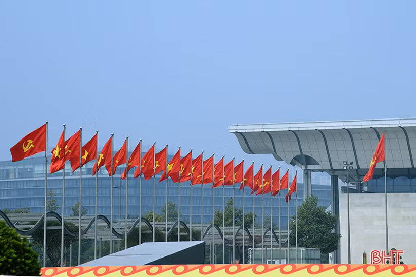 Trung tâm Hội nghị Quốc gia trước ngày khai mạc Đại hội đại biểu toàn quốc lần thứ XIII của Đảng