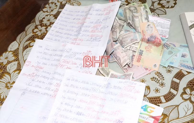 Công an TP Hà Tĩnh triệt phá đường dây lô đề lớn nhất từ trước tới nay do nữ 8X cầm đầu