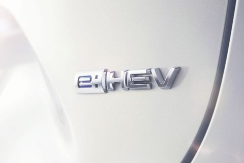 Honda HR-V thế hệ mới nhá hàng, chốt lịch ra mắt vào ngày 18/2