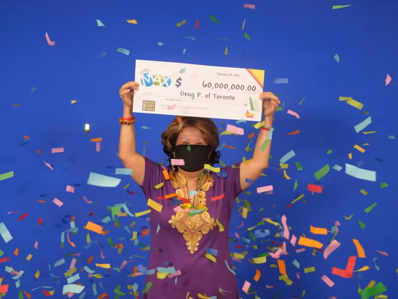 Người phụ nữ gốc Lào trúng số độc đắc 50 triệu USD ở Canada