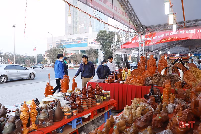 Chiêm ngưỡng kiệt tác của các làng nghề khắp 3 miền tại trung tâm TP Hà Tĩnh