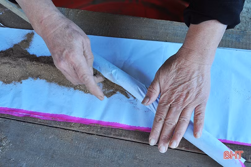 Làng trầm hương nổi tiếng Hà Tĩnh có những sản phẩm đặc biệt nào?