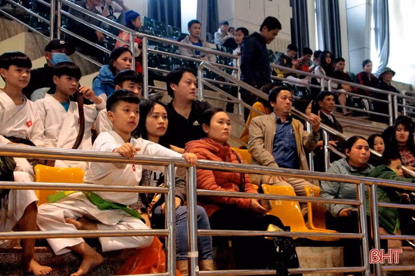 Khai mạc giải Cúp các CLB Karate Hà Tĩnh mở rộng lần thứ nhất