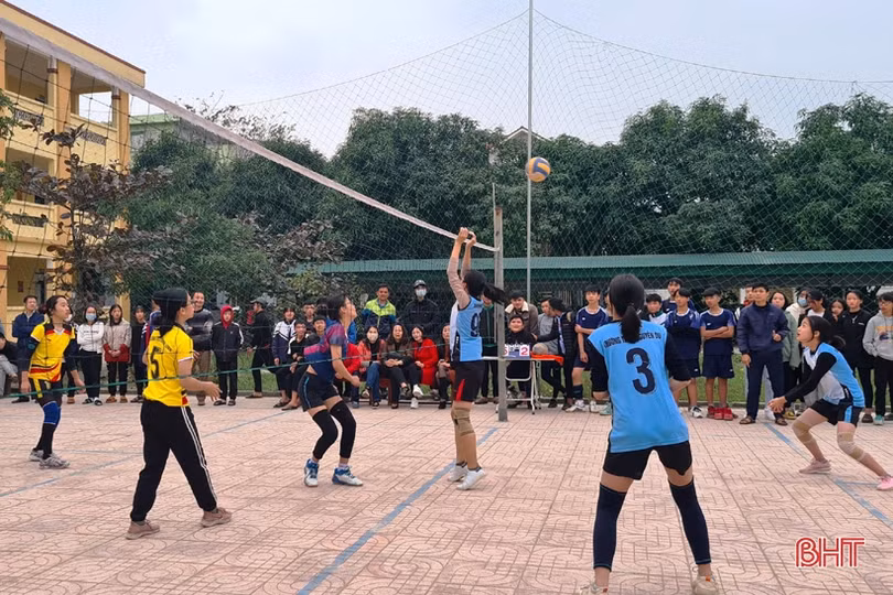 Hơn 1.500 VĐV tranh tài Đại hội Điền kinh - thể thao ngành Giáo dục TP Hà Tĩnh