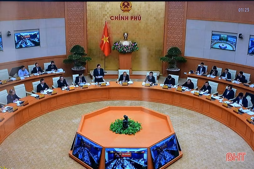 Ban hành chính sách đột phá nhằm thu hút, trọng dụng và đãi ngộ thỏa đáng thanh niên tài năng