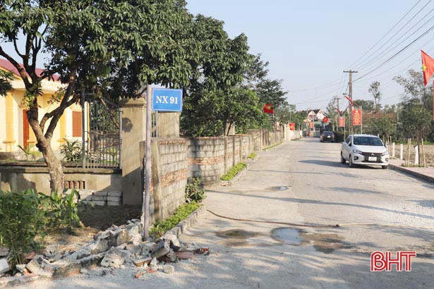 3 hộ dân ở Nghi Xuân hiến 180 m<sup>2</sup> đất mở đường xây dựng nông thôn mới