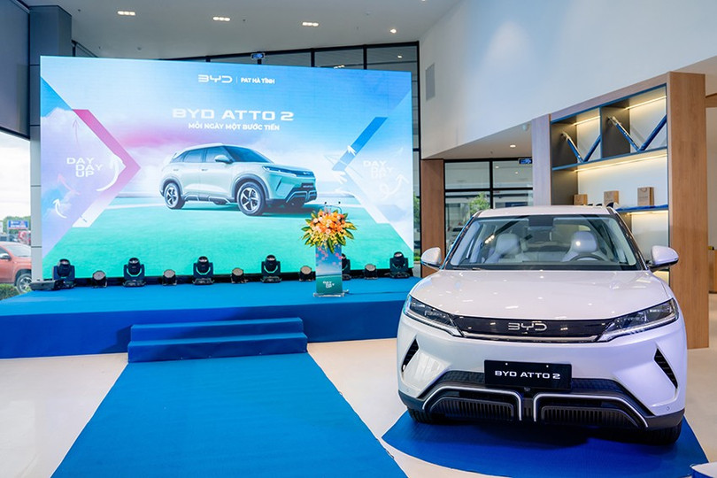 BYD Atto 2 trưng bày tại sự kiện. dvh06029.jpg