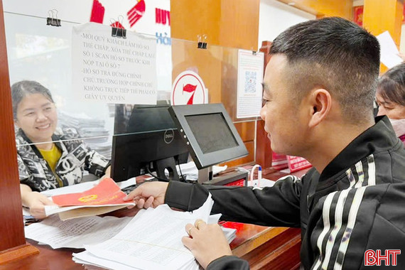 Hà Tĩnh tăng hạng Chỉ số PAPI - tấm gương phản chiếu chất lượng phục vụ người dân