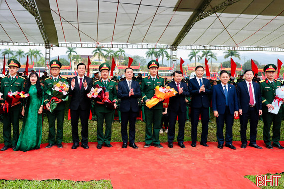 491 tân binh tại điểm giao quân số 2 Hà Tĩnh sẵn sàng cho nhiệm vụ mới