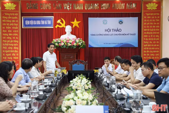 Hỗ trợ chuyên môn, nâng cao năng lực toàn diện cho BVĐK tỉnh Hà Tĩnh