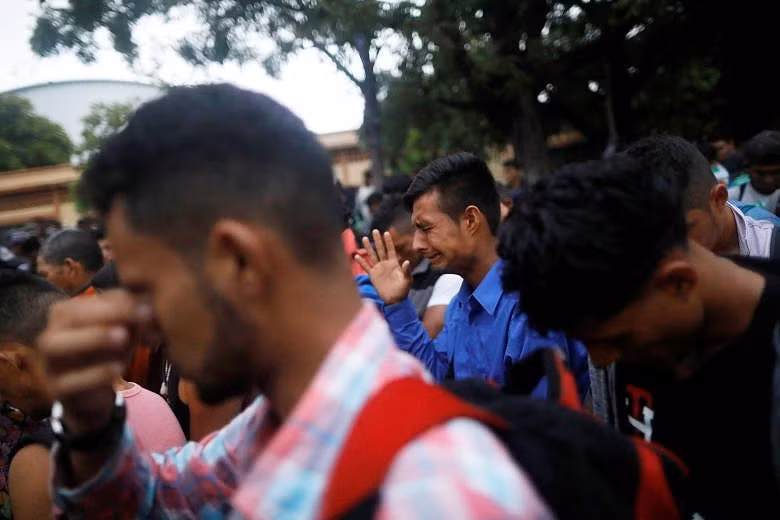 Người di cư Honduras chạy trốn đói nghèo, ầm ầm đổ về biên giới Mỹ