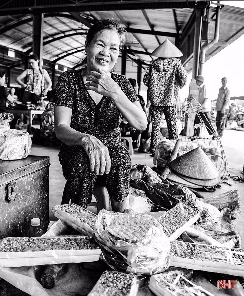 Phụ nữ Hà Tĩnh “toả nắng” cùng nụ cười