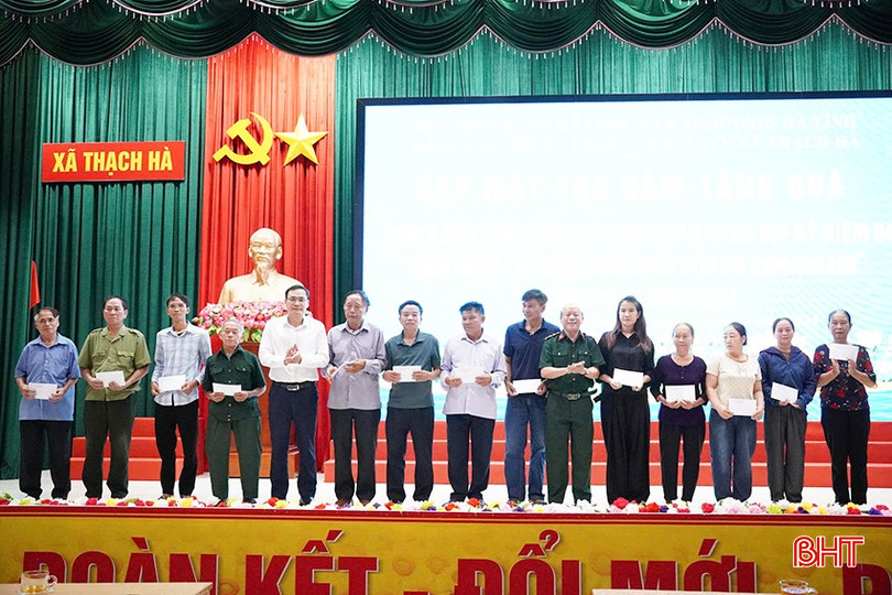 bqbht_br_tang-qua.jpg