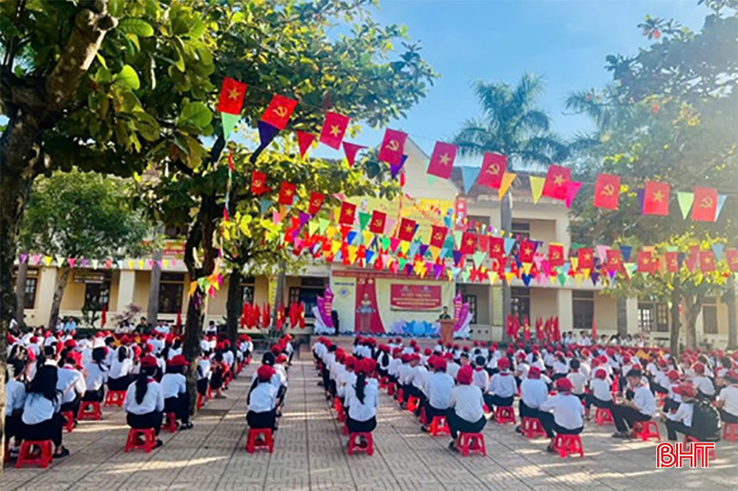 bqbht_br_phap-luat-truong-hoc.jpg