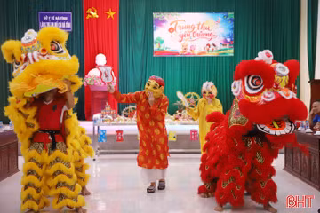 Trung thu đến sớm với Làng Trẻ em mồ côi Hà Tĩnh
