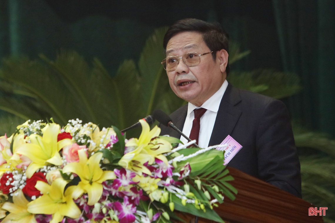 Đại biểu HĐND tỉnh Hà Tĩnh chất vấn các nội dung thuộc lĩnh vực đầu tư, nông nghiệp, lao động