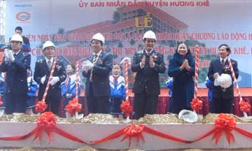 Lễ khởi công xây dựng trường tiểu học hị trấn Hương Khê.