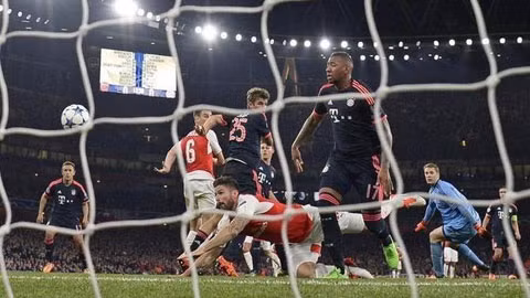 nhan dinh bong da bayern munich vs arsenal cum chan hum