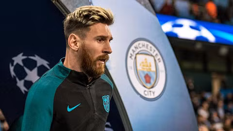 man city chuan bi hoi mua messi gia 100 trieu bang
