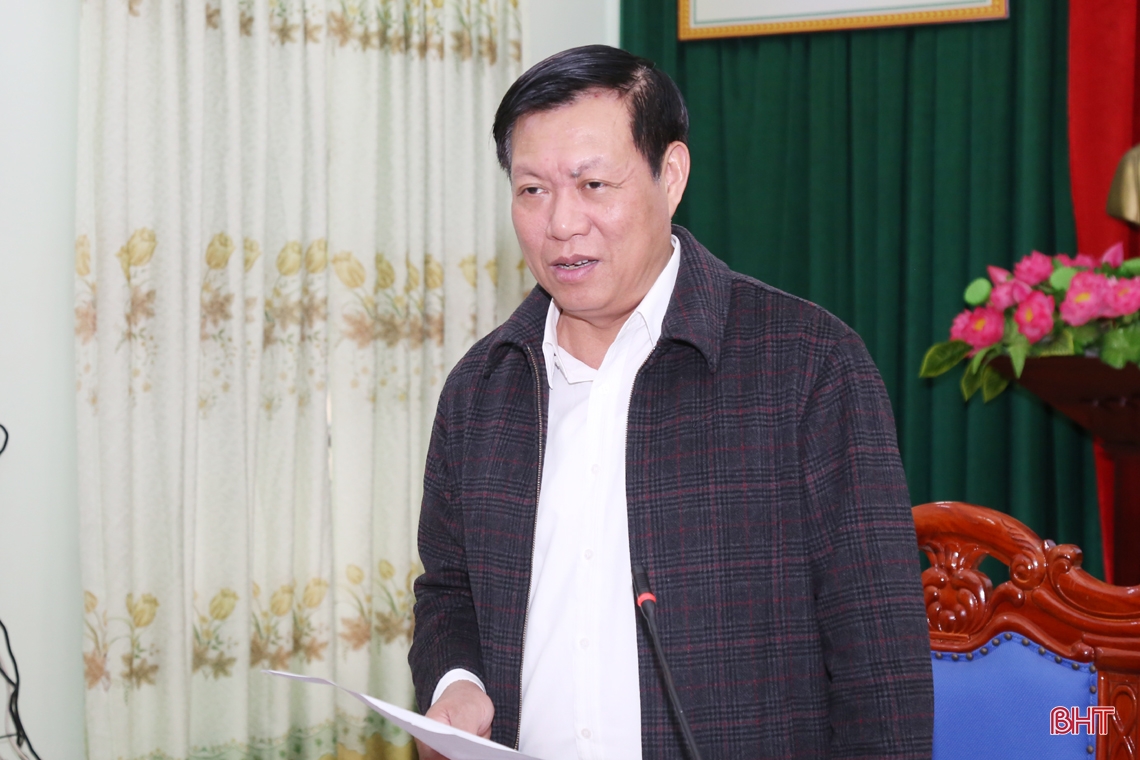Lãnh đạo Bộ Y tế và tỉnh Hà Tĩnh dâng hương tưởng niệm Đại danh y Hải Thượng Lãn Ông Lê Hữu Trác