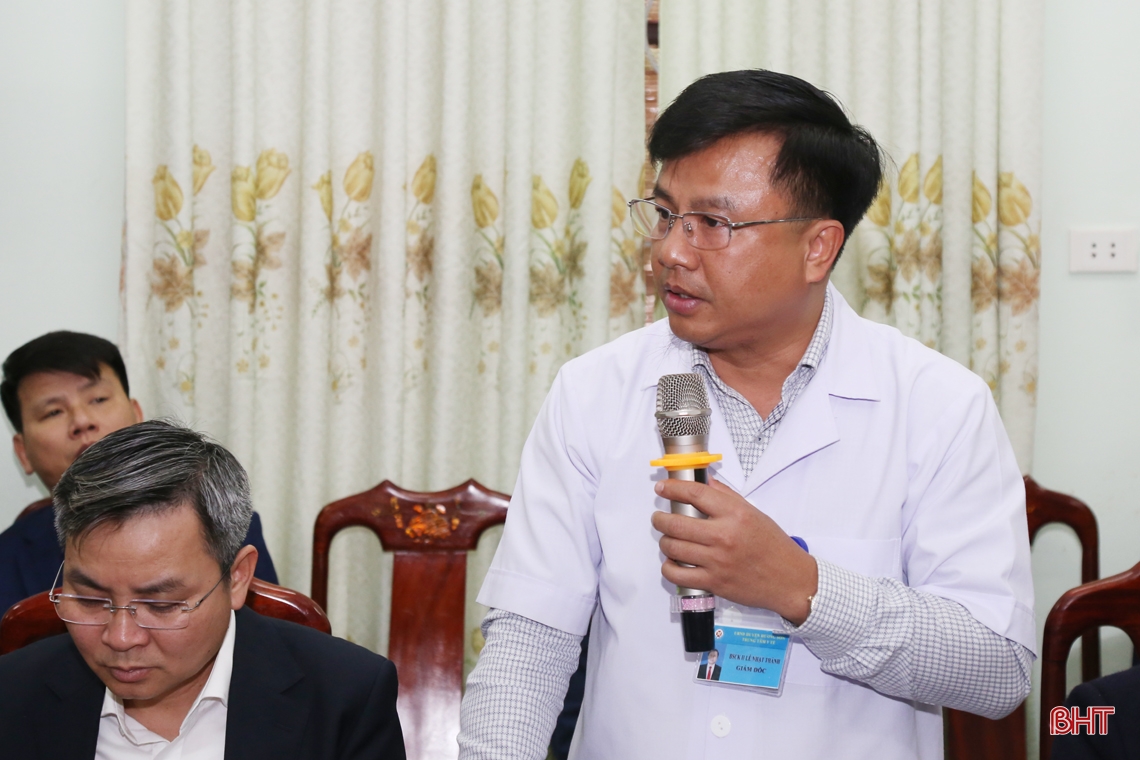 Lãnh đạo Bộ Y tế và tỉnh Hà Tĩnh dâng hương tưởng niệm Đại danh y Hải Thượng Lãn Ông Lê Hữu Trác
