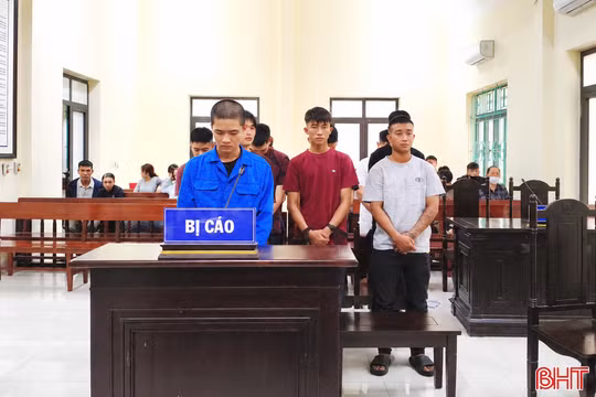 Hai nhóm thanh niên gây rối trật tự công cộng cùng lĩnh án 