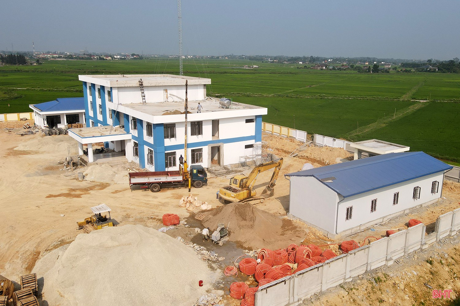bqbht_br_tram-thu-phi-cao-toc-qua-ha-tinh-18.jpg