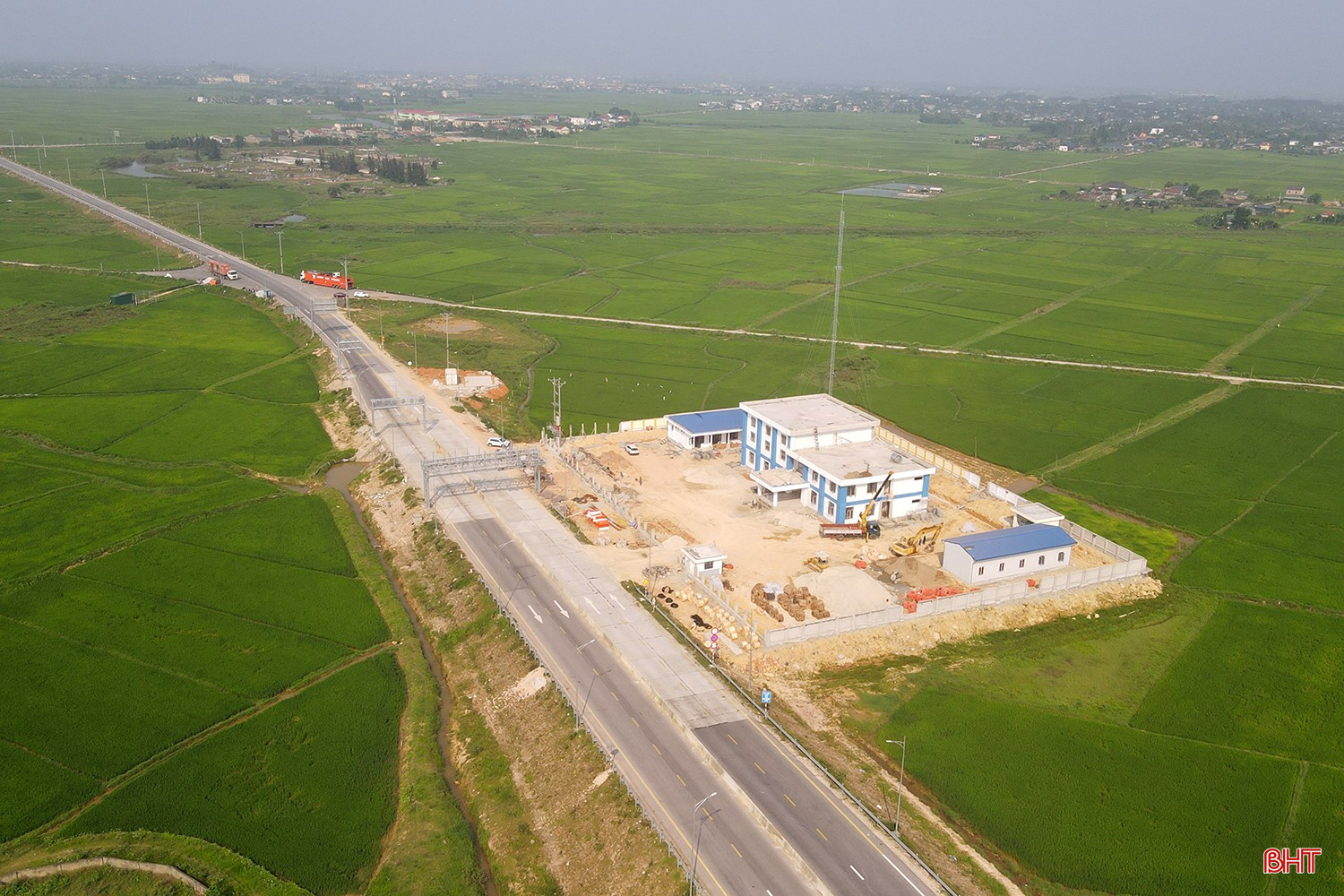bqbht_br_tram-thu-phi-cao-toc-qua-ha-tinh-11a.jpg