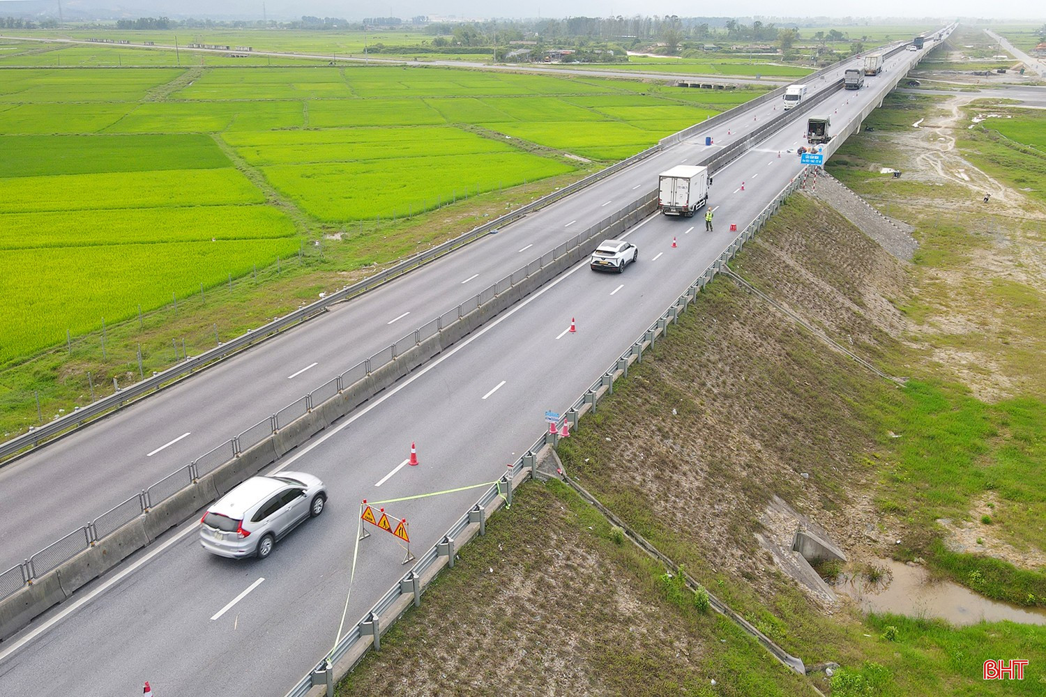 bqbht_br_cao-toc-qua-ha-tinh-hu-hong-15v.jpg