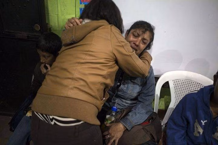Kinh hoàng núi lửa Guatemala phun trào làm hàng trăm người thương vong