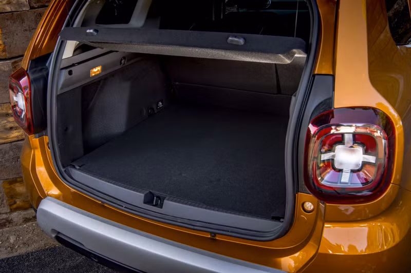 SUV châu Âu siêu rẻ ra mắt, giá chỉ từ 300 triệu đồng